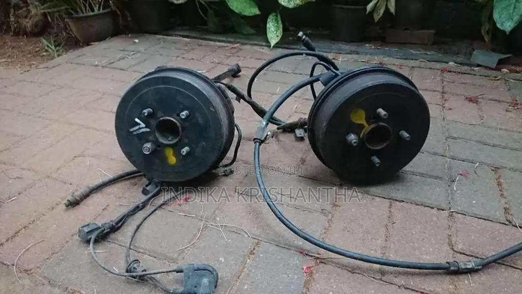 ToyotaCorollaAE110RearWheelDrumFullSet for Car