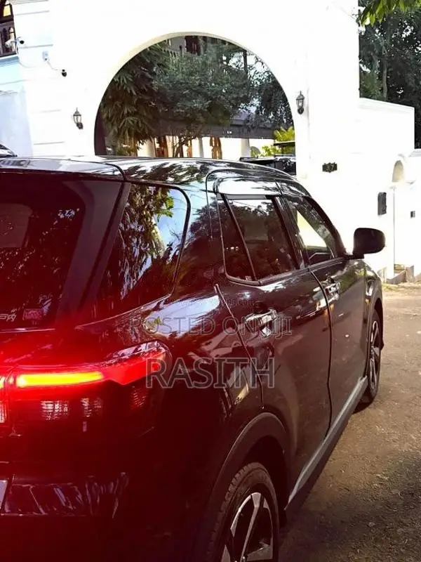 Toyota Raize Hybrid 2024 SUV Unregistered (Recondition)