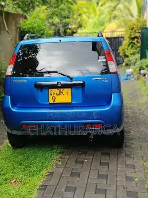 Suzuki Swift 2002 Car (Used)