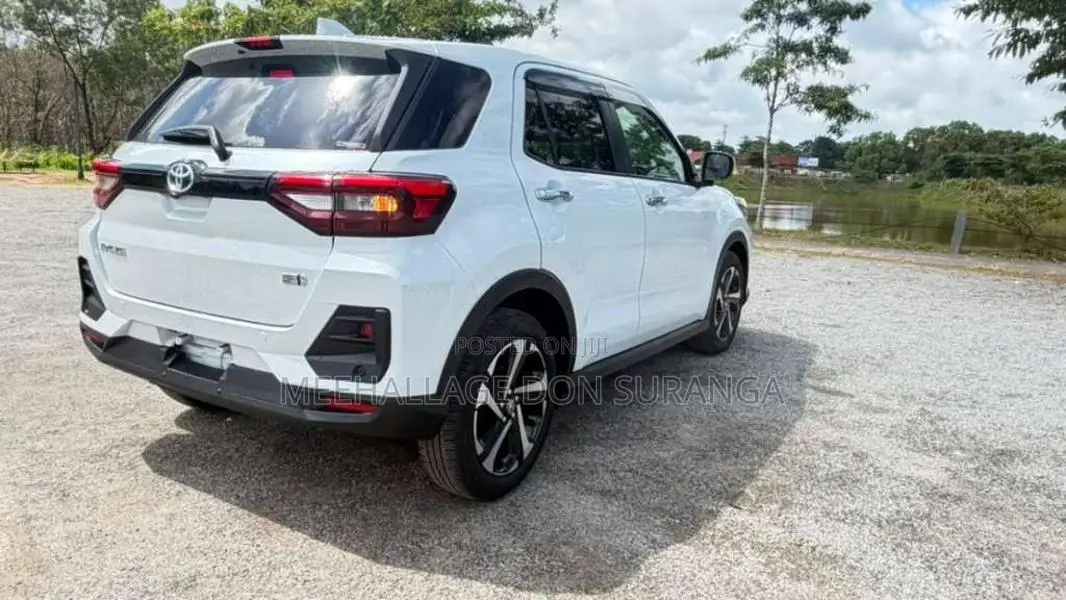 Toyota Raize Z Hybrid 2024 SUV Unregistered (Recondition)