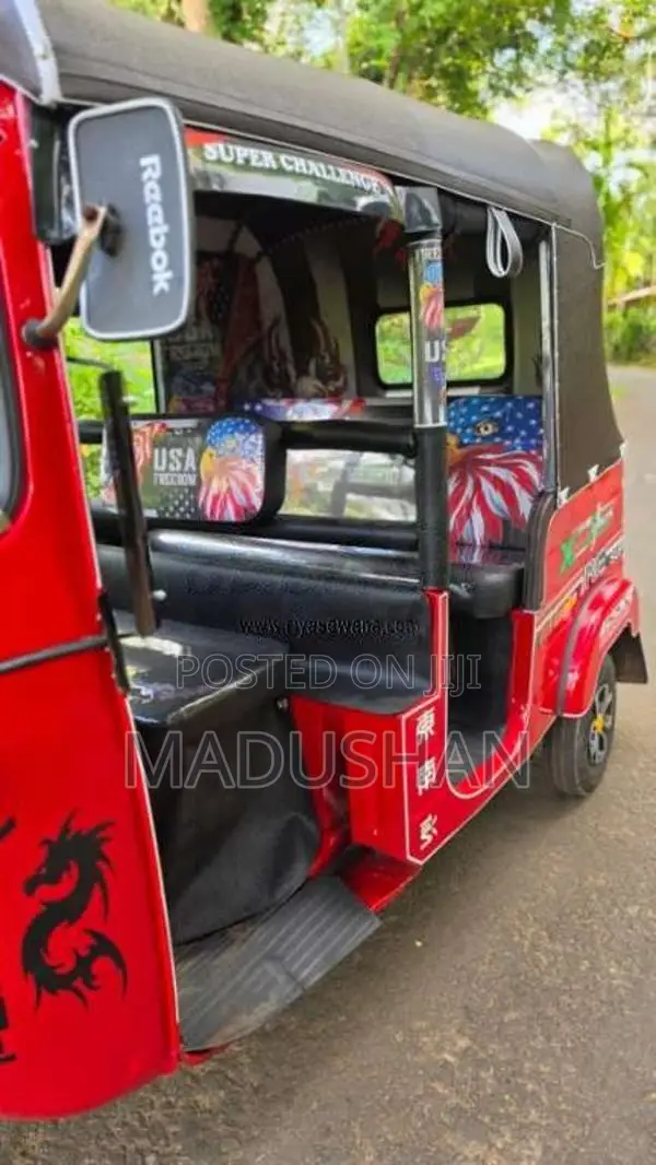 Bajaj 4 Stroke 2008 Three Wheel (Used)