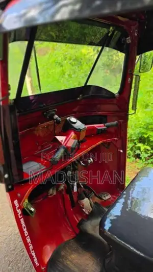 Bajaj 4 Stroke 2008 Three Wheel (Used)