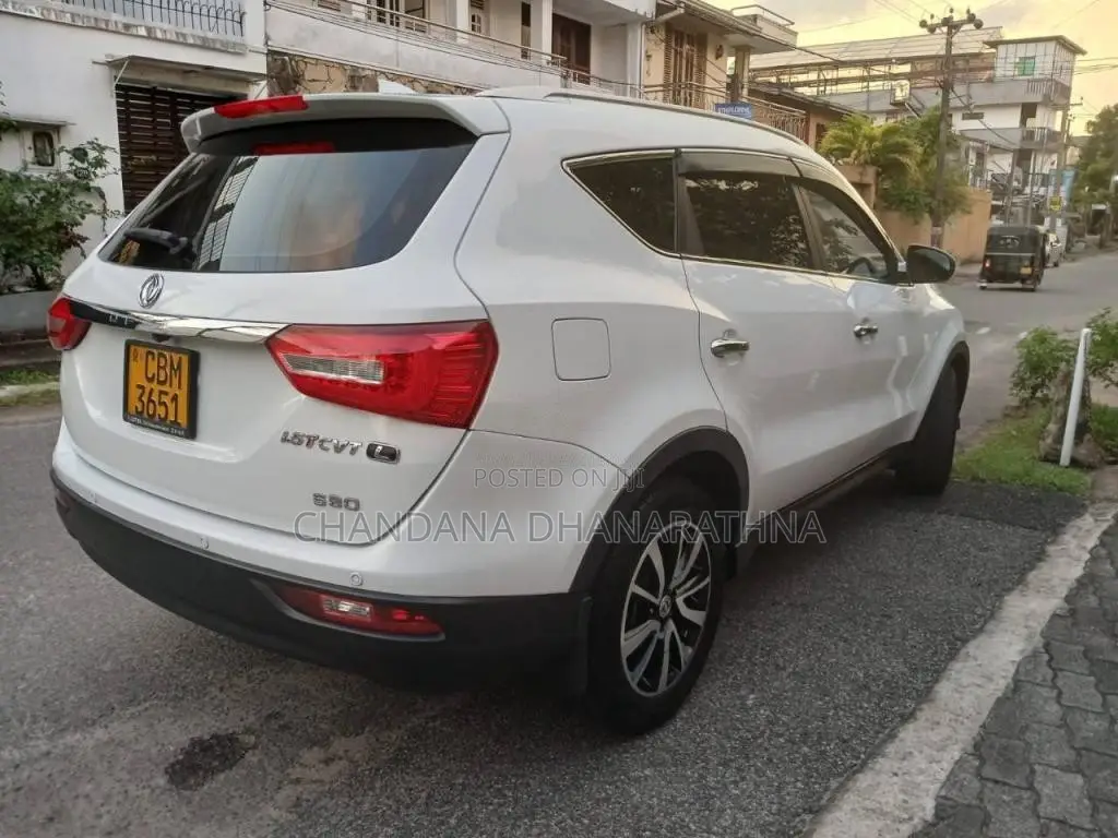 DFSK Glory 580 2024 SUV (Used)