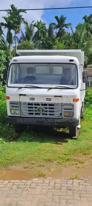 Tata 1615 2011 Lorry (Used)