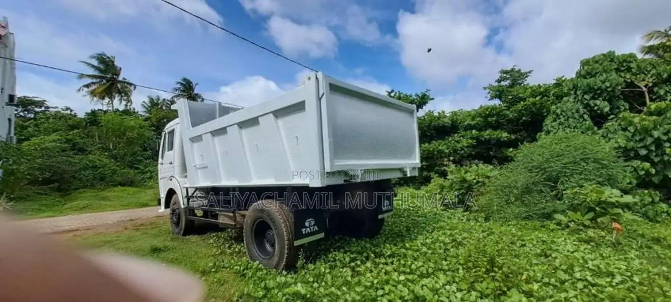 Tata 1615 2011 Lorry (Used)