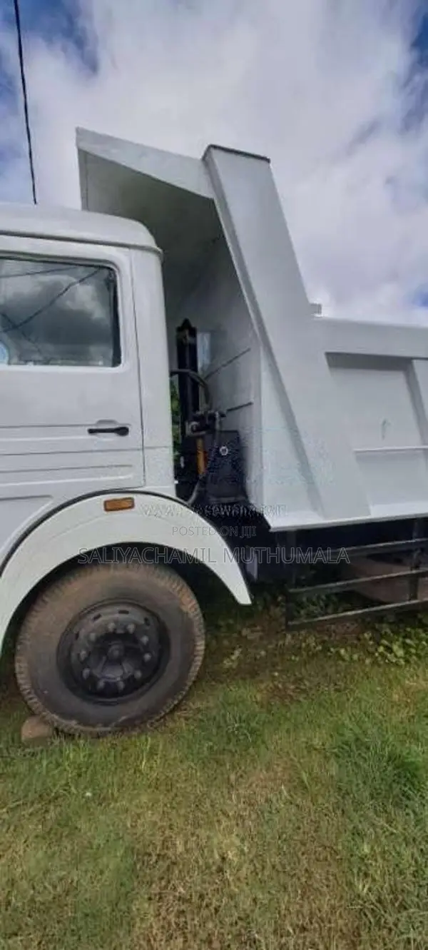 Tata 1615 2011 Lorry (Used)