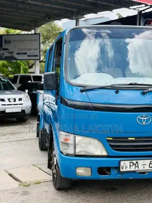 Toyota CrewCab 2006 Crew Cab (Used)