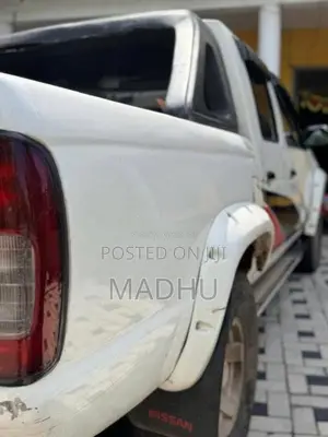 Nissan D21 1980 Crew Cab (Used)
