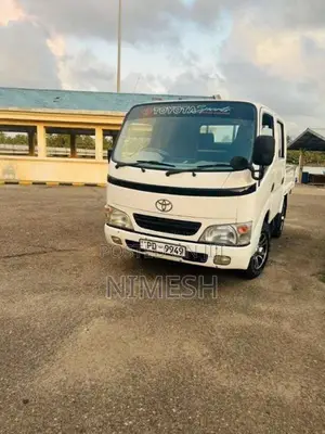 Toyota CrewCab 2006 Crew Cab (Used)