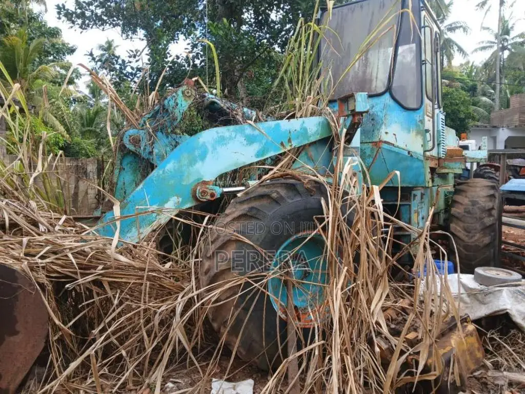 Hitachi LX80 Loader 2004 Heavy-Duty (Used)