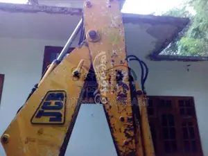 JCB 3CX 1998 Heavy-Duty (Used)