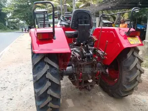 Mahindra Mahindra 2014 Tractor (Used)