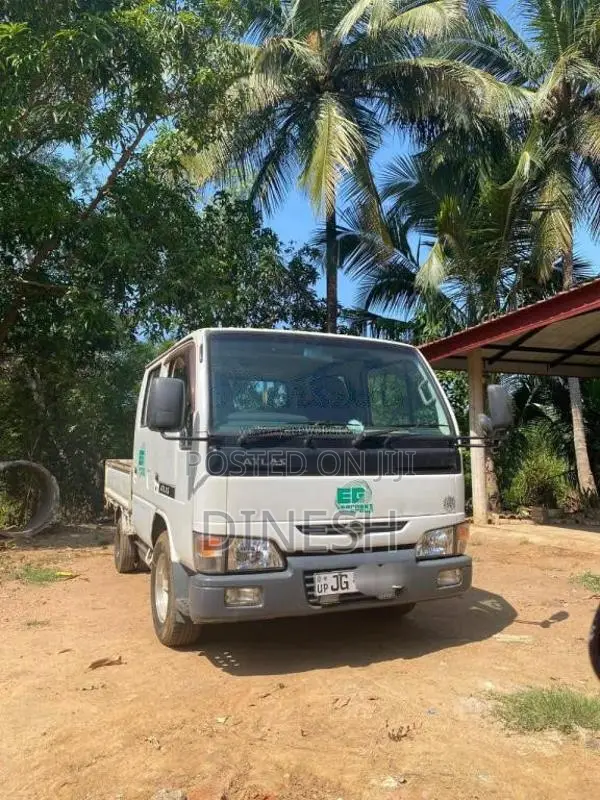 Nissan CrewCab 1999 Crew Cab (Used)