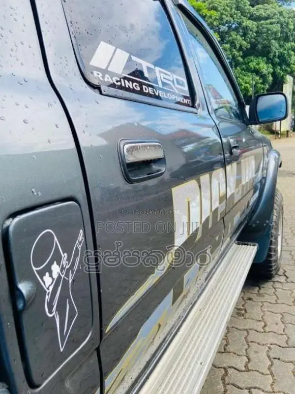 Toyota Hilux 106 1990 Pickup (Used)