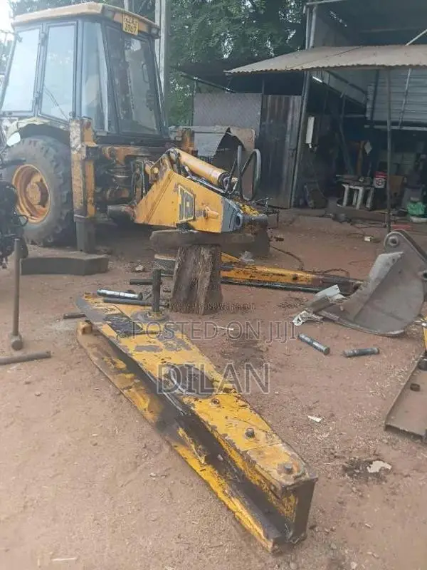 JCB 3CX 1991 Heavy-Duty (Used)