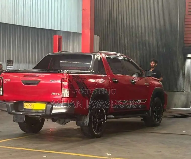 Toyota Hilux Rocco 2020 Pickup (Used)