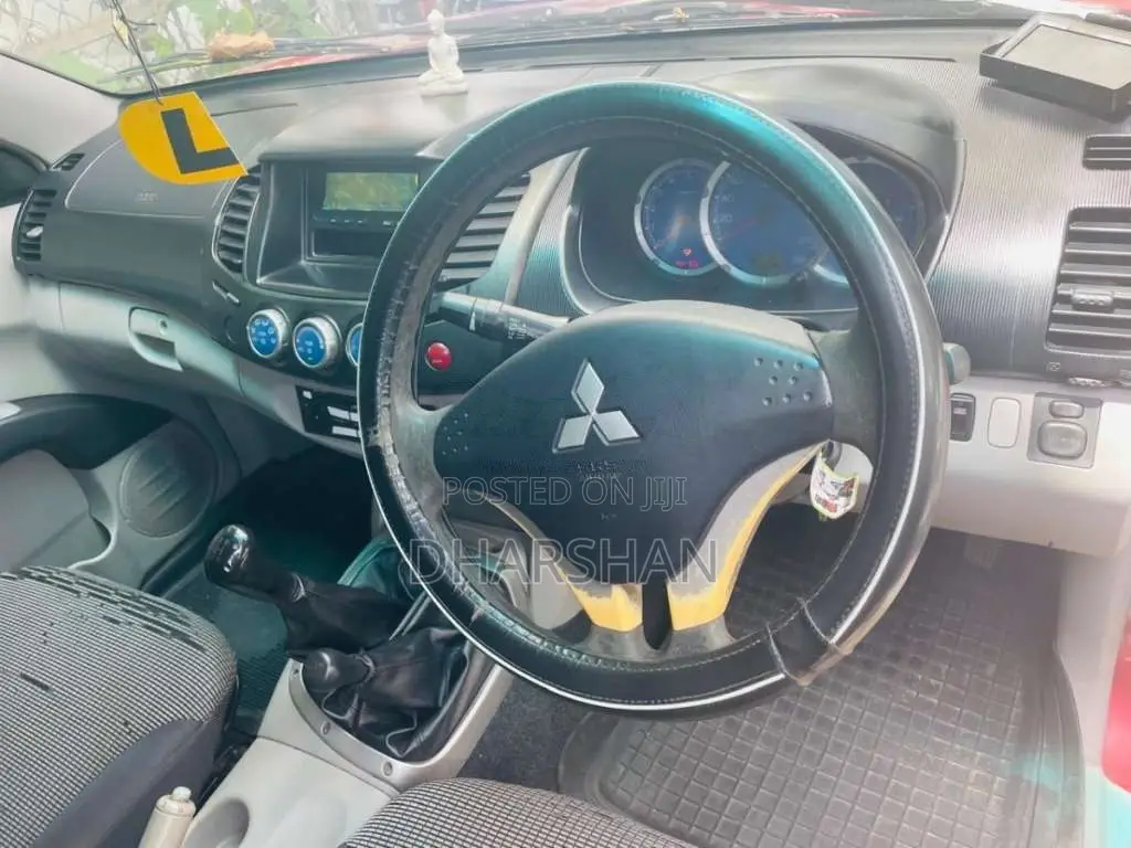 Mitsubishi L200 2007 Pickup (Used)
