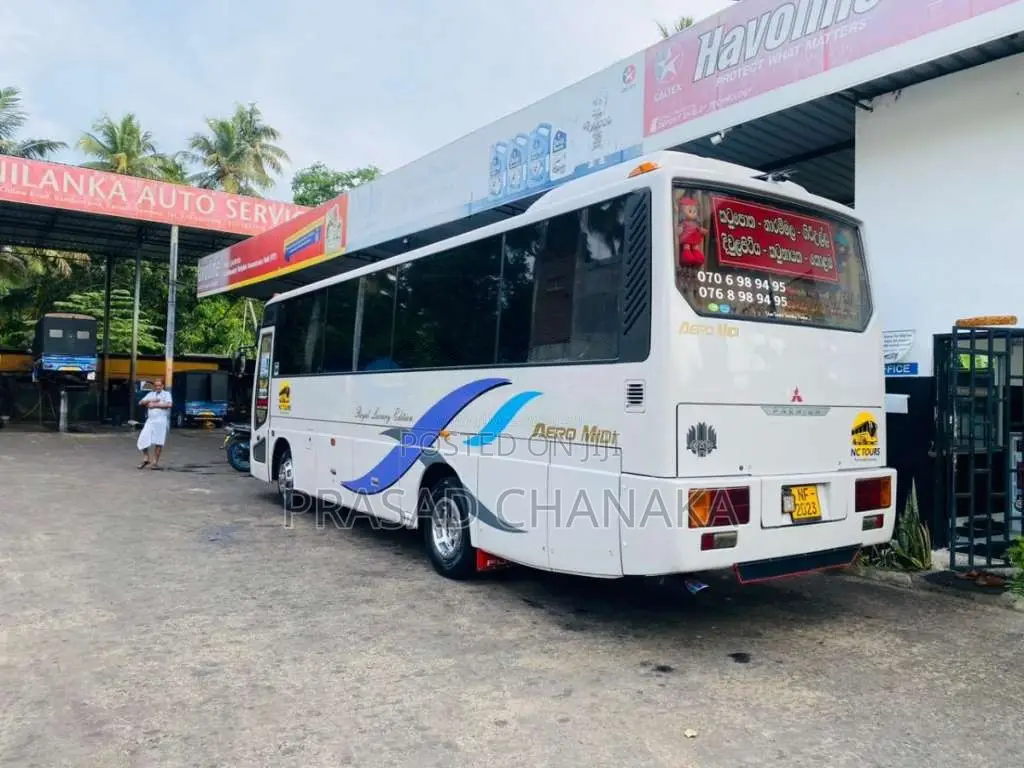 Mitsubishi Dolphin Fuso 1994 Bus (Used)