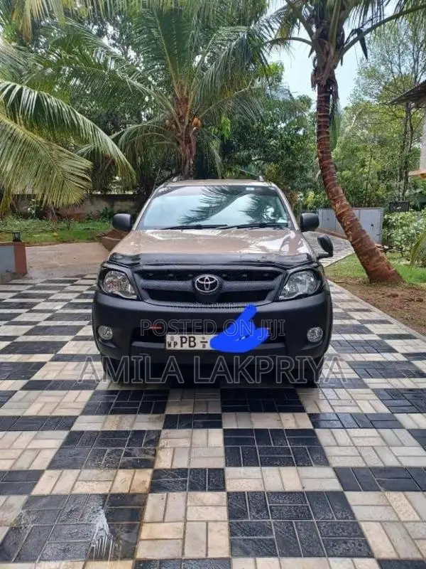 Toyota Hilux 2006 Pickup (Used)