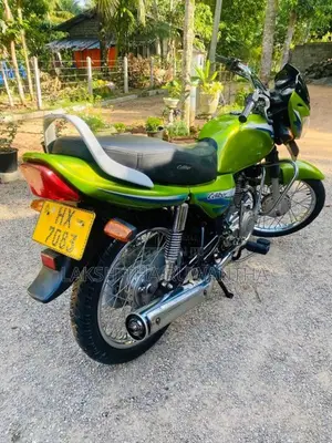 Bajaj Caliber 2005 Pickup (Used)