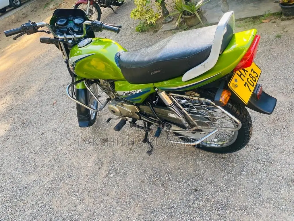 Bajaj Caliber 2005 Pickup (Used)