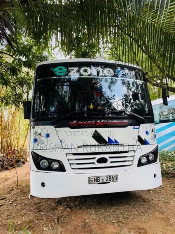 Tata Star 2012 Bus (Used)