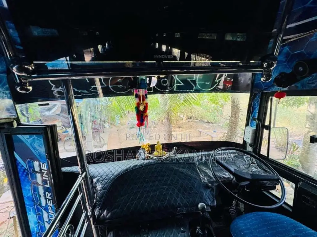 Tata Star 2012 Bus (Used)