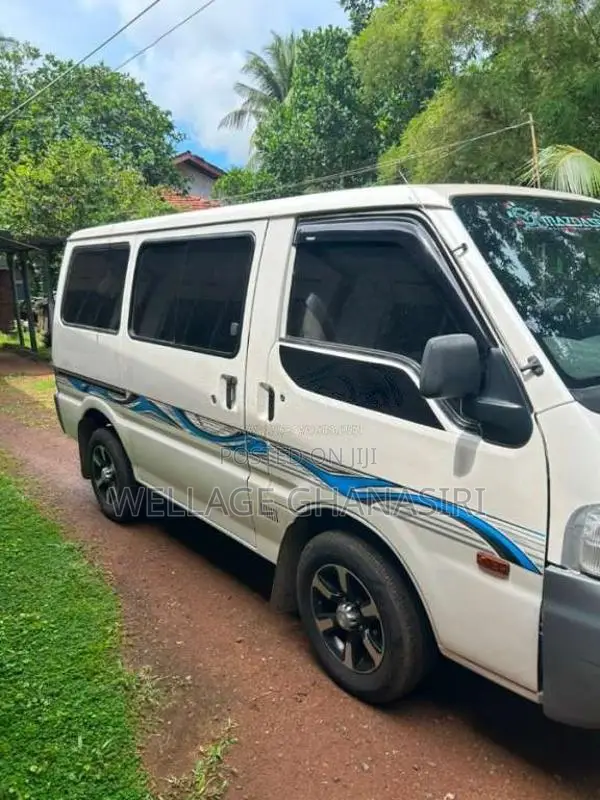 Mazda Bongo 2007 Van (Used)