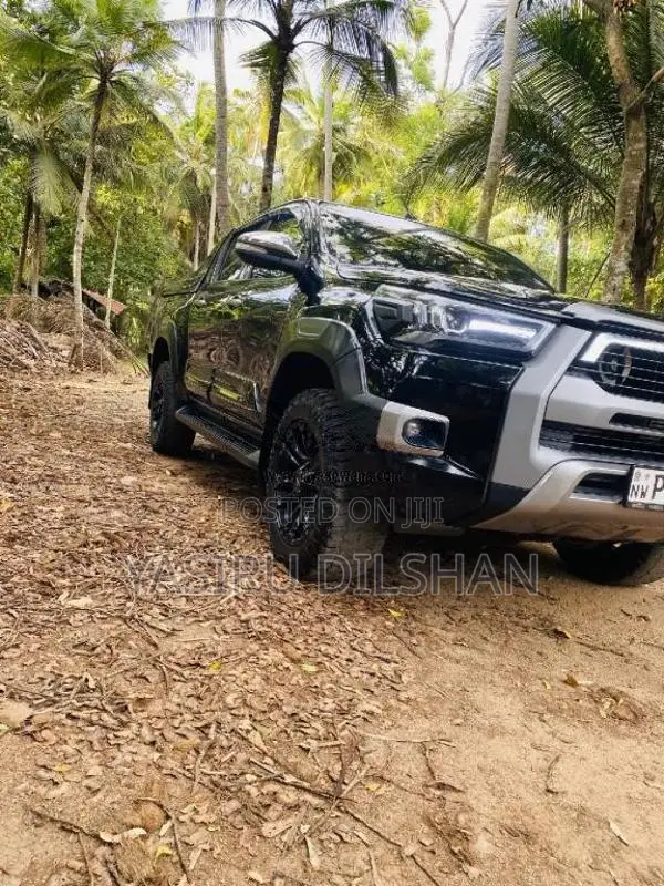 Toyota Hilux Revo Rocco 2018 Pickup (Used)
