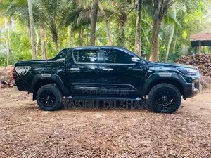 Toyota Hilux Revo Rocco 2018 Pickup (Used)