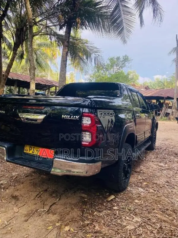 Toyota Hilux Revo Rocco 2018 Pickup (Used)