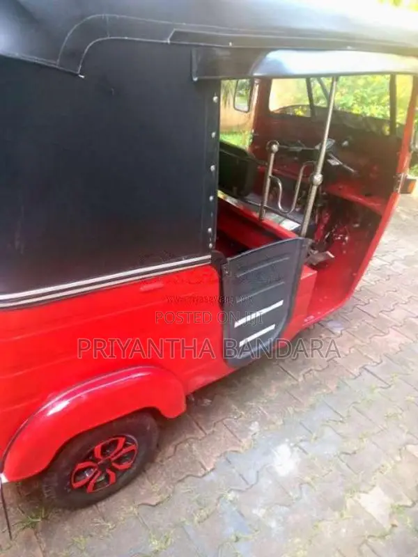 Bajaj RE 4 Stroke 2009 Three Wheel (Used)