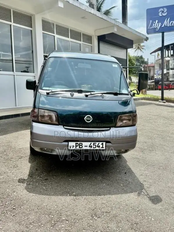 Nissan Vanettee VX 2003 Van (Used)