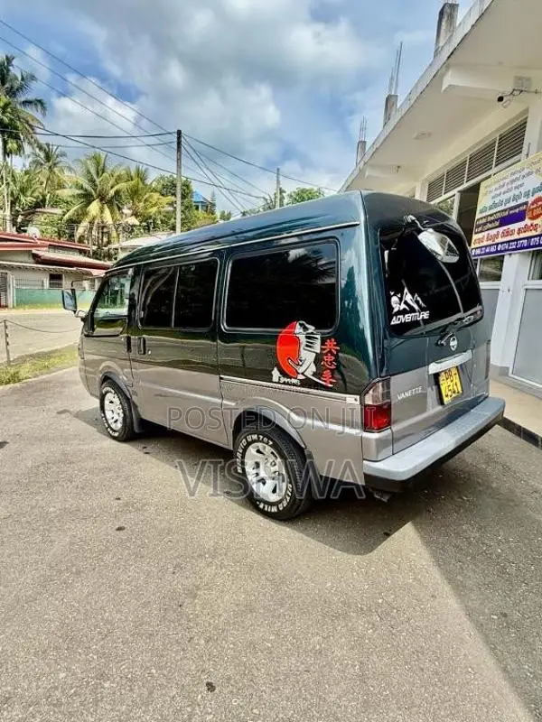 Nissan Vanettee VX 2003 Van (Used)