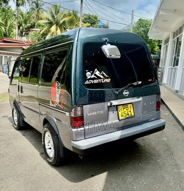 Nissan Vanettee VX 2003 Van (Used)