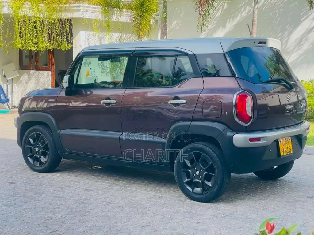Suzuki Xbee 2018 SUV (Used)