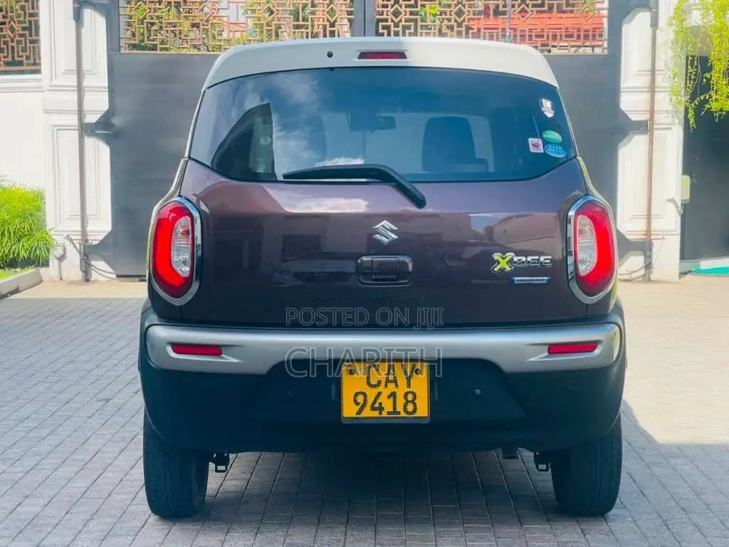 Suzuki Xbee 2018 SUV (Used)