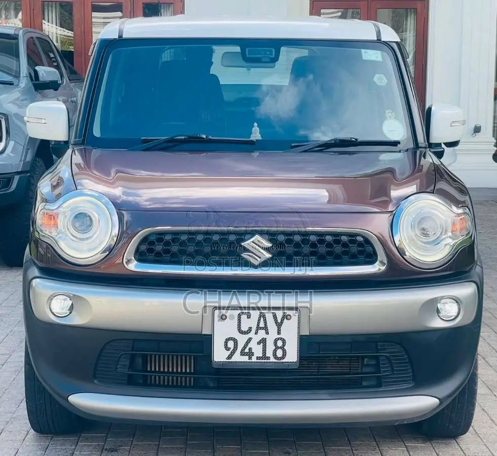 Suzuki Xbee 2018 SUV (Used)