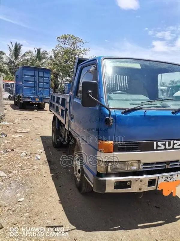 Isuzu Tipper 1980 Lorry (Used)
