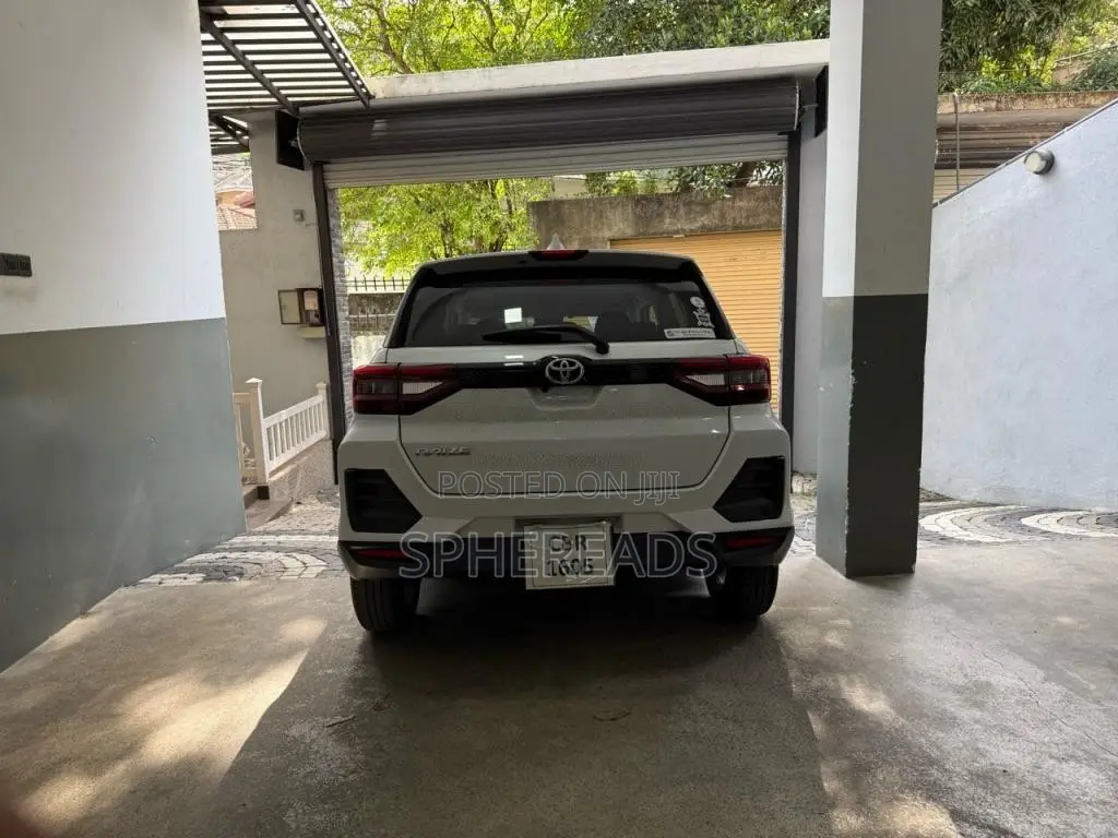 Toyota Raize G Japan 2024 SUV (Used)