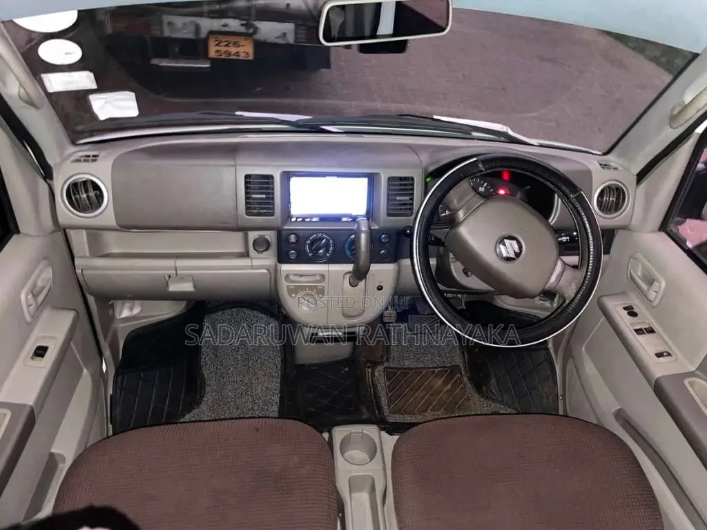 Suzuki Every Semi Join 2013 Van (Used)
