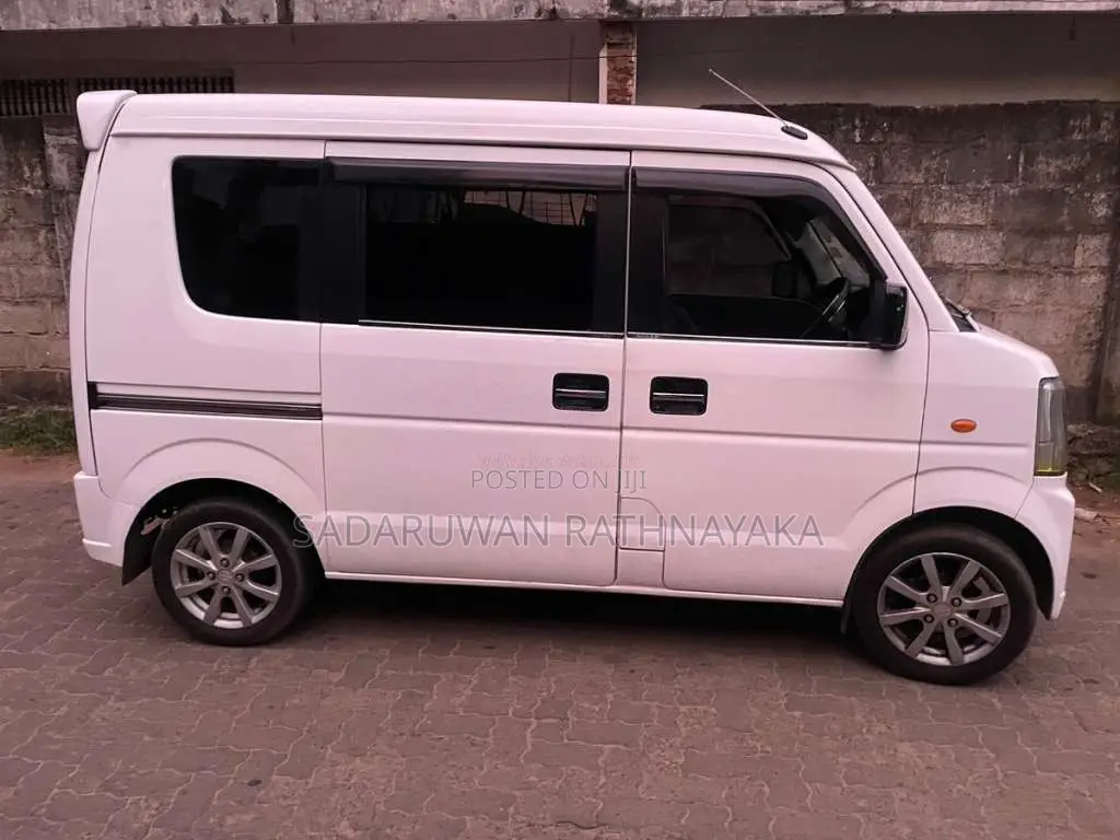 Suzuki Every Semi Join 2013 Van (Used)
