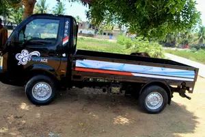 Tata Dimo Lokka 2015 Lorry (Used)