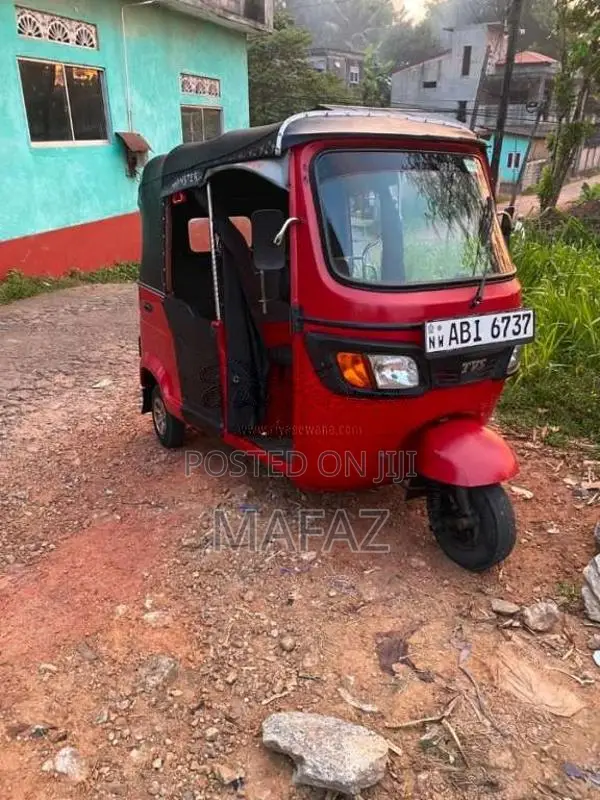 TVS King 2016 Three Wheel (Used)