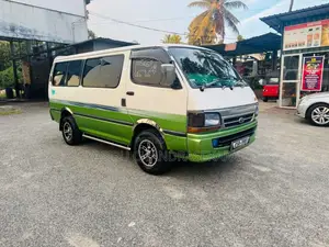 Toyota Dolphin LH113 1997 Van (Used)