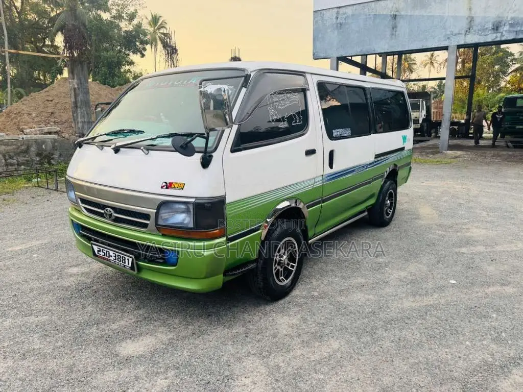 Toyota Dolphin LH113 1997 Van (Used)