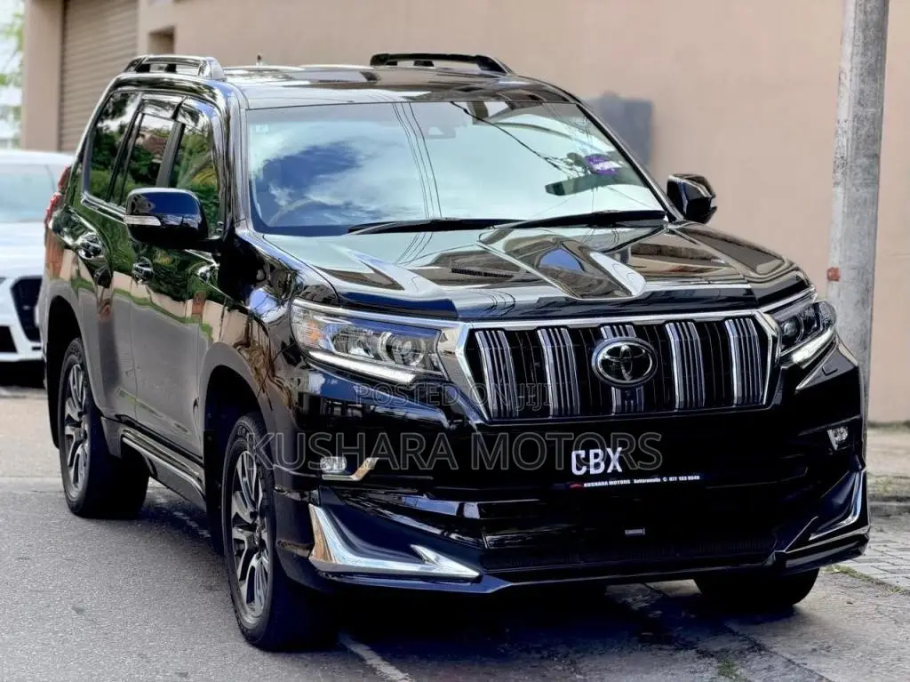 Toyota Land Cruiser TX 150 2023 SUV (Used)