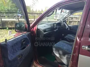 Toyota LiteAce 2000 Van (Used)