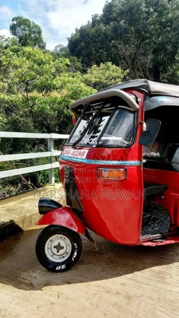 Bajaj 2 Stroke 1995 Three Wheel (Used)