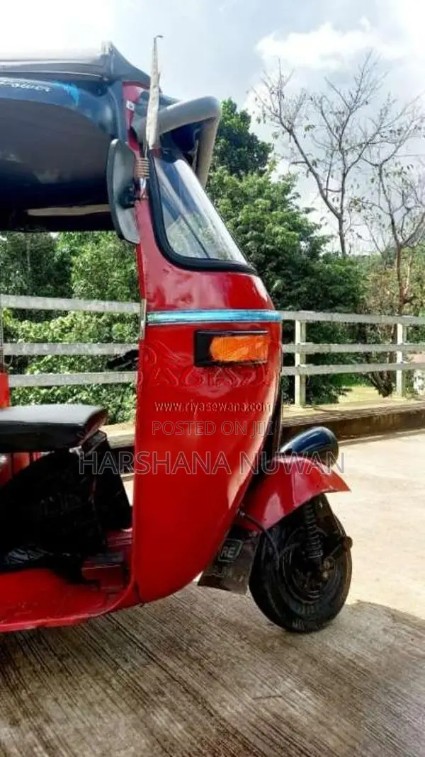 Bajaj 2 Stroke 1995 Three Wheel (Used)